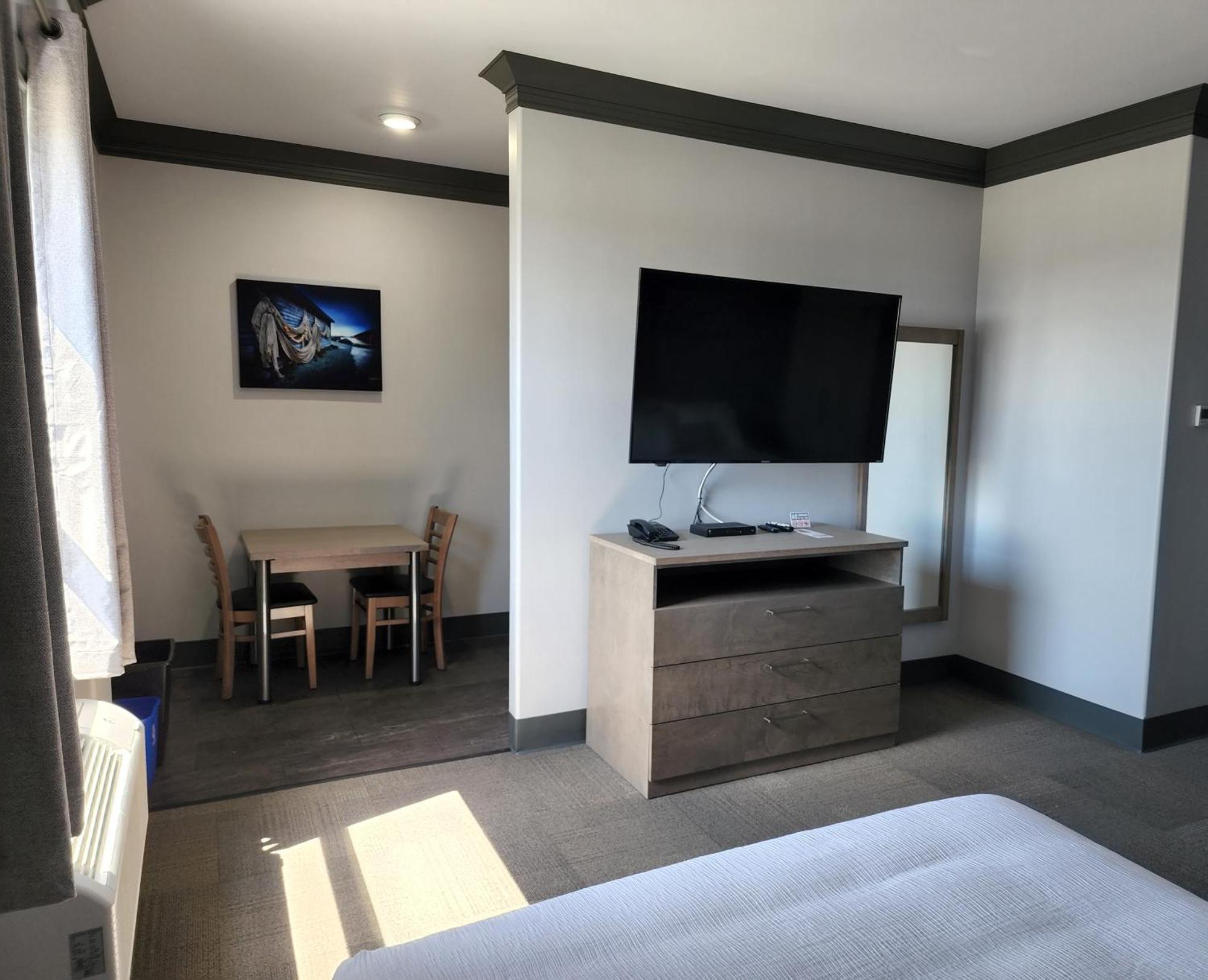Razoolies Inn Stephenville Habitación foto